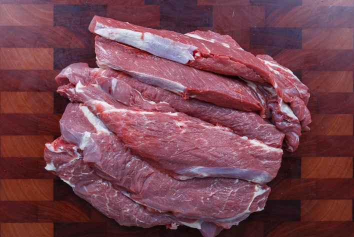 whole beef leg.jpg2 whole beef leg.jpg2